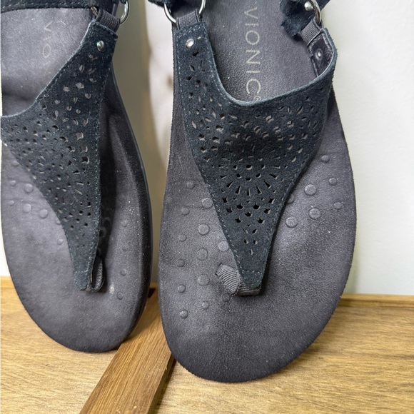 Vionic kirra backstrap - Picture 6 of 7